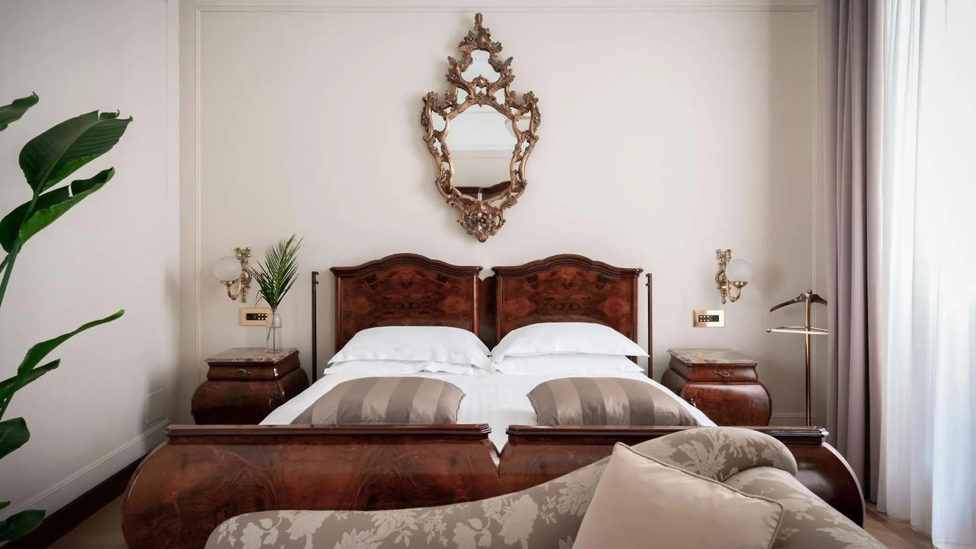 *****  Grand Hotel Et De Milan - The Leading Hotels Of The World Italia